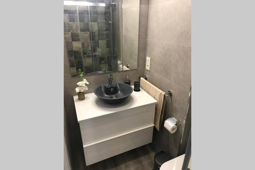 Apartamento De Diseno Centrico A 5 Min De Playa 阿利坎特 外观 照片